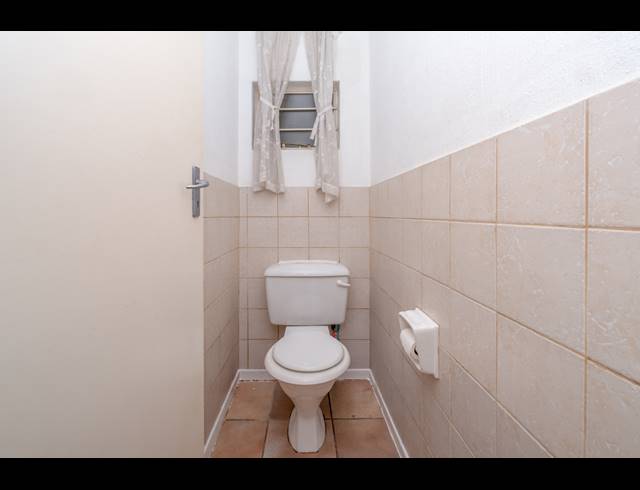 3 BEDROOM APARTMENT FOR SALE IN WINDSOR EAST